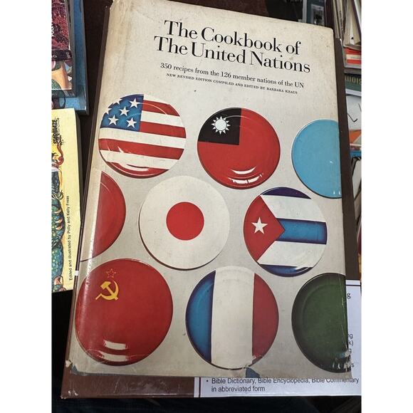 United Nations Cookbook Hardcover Barbara Kraus - Picture 1 of 8